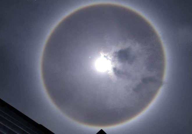 Picture 6 of Bunches of halo images appear beautiful in many Southeast provinces