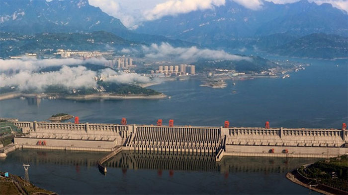 China Three Gorges Dam: 13 facts about the controversial giant dam that ...