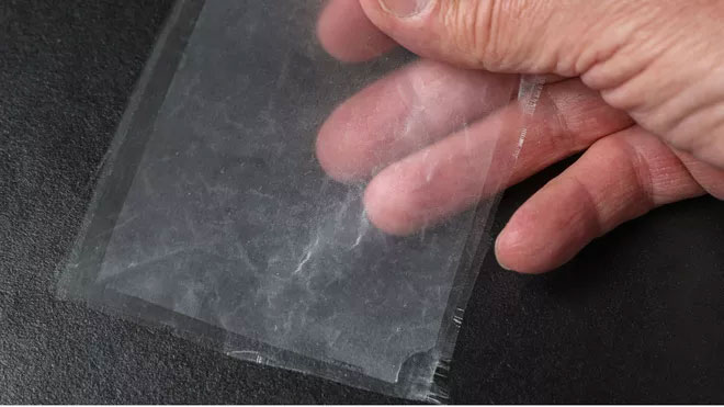 Picture 3 of Scientists create a new kind of mask, which is nearly transparent but still safe for users