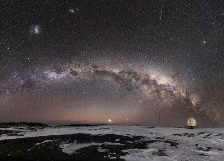 Picture 11 of See 15 stunning photos from the Galaxy of the Year
