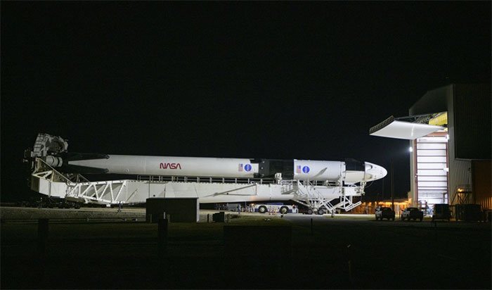 Picture 11 of SpaceX and Elon Musk before the historic flight into space