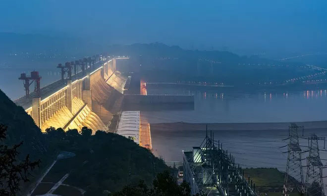 Picture 1 of The Three Gorges hydropower dam is so large that when it is full of water, the Earth's rotation will slow down and the day-long period will grow