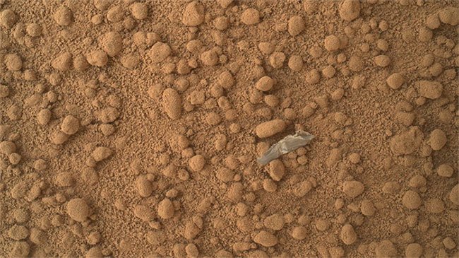 Picture 7 of The weirdest series of images taken on Mars