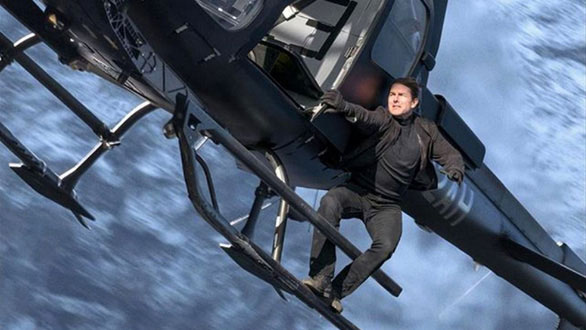 Picture 3 of Tom Cruise, Elon Musk plan to film in space with NASA