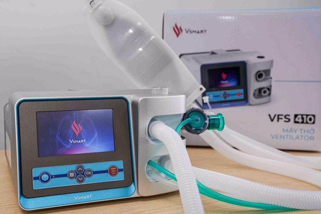 Picture 1 of Vingroup completed 2 ventilators for Covid-19 treatment