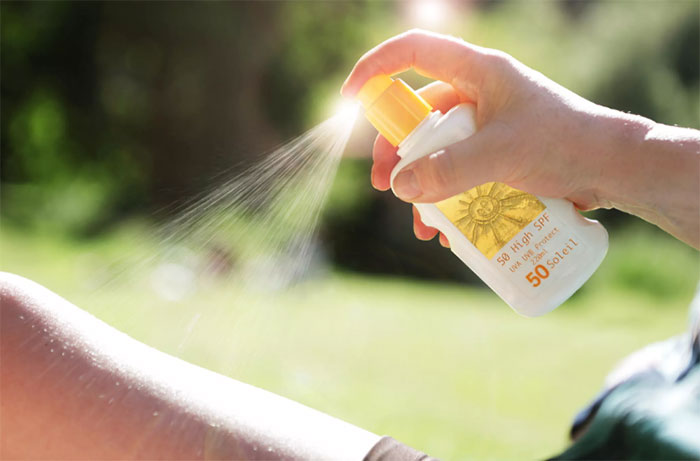 Picture 3 of What type of sunscreen should be used: Minerals or chemicals?