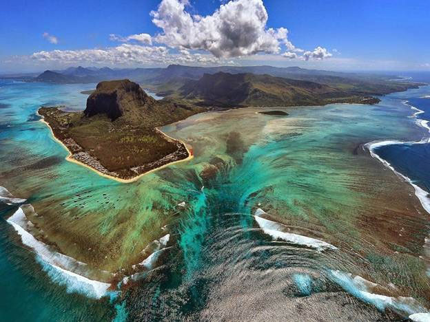 Picture 1 of What will happen if the sea becomes transparent?