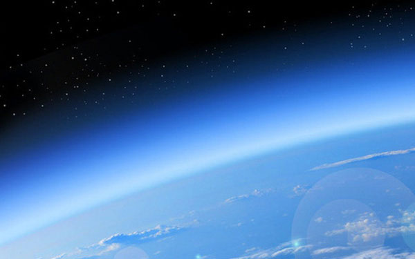 Picture 1 of Why did the Arctic ozone hole just suddenly close?