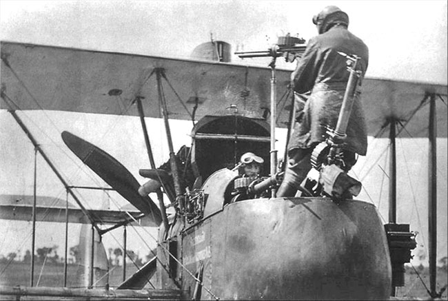 Picture 4 of Why do pilots shoot guns without dangling the rotor blades?