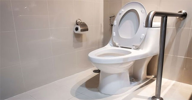 Restrooms can spread Legionnaires' disease