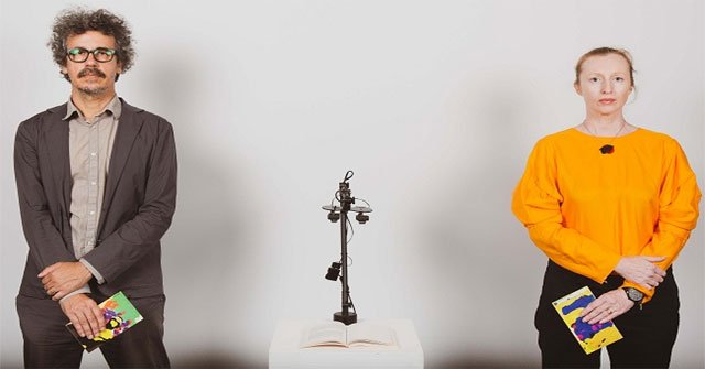 Robot composes poetry that confuses readers