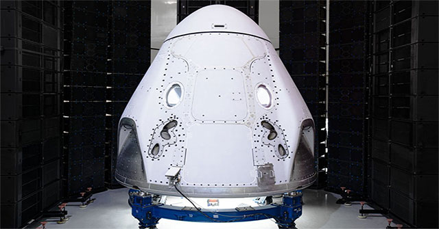 SpaceX and Elon Musk before the historic flight into space