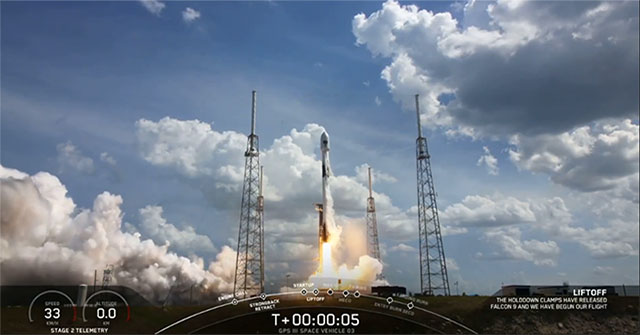 SpaceX launches new generation global positioning satellites