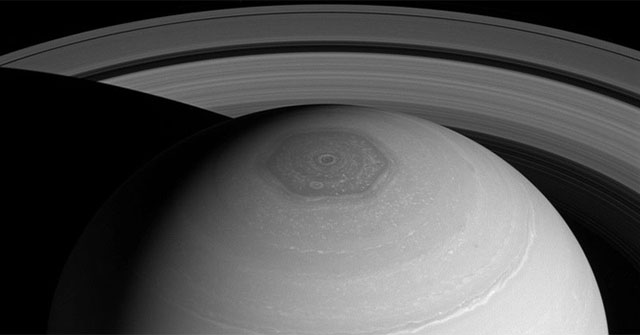 The super typhoon on Saturn has an unexpectedly perfect hexagon