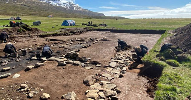Unearth the oldest Viking settlement