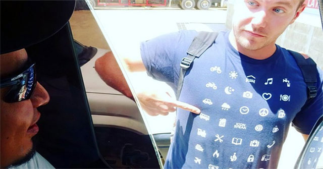 With this special shirt, you can comfortably travel without worrying about the language barrier