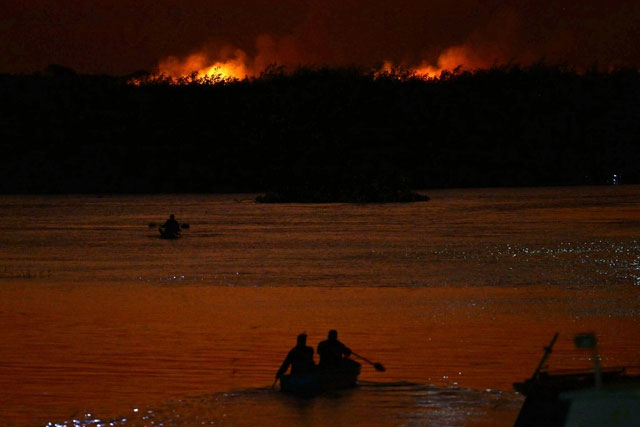 Picture 6 of 11 photos that summarize the past 11 months of 2024: What are we doing to the Earth?