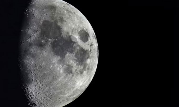 Picture 1 of 3-ton rocket debris will create a large crater on the Moon