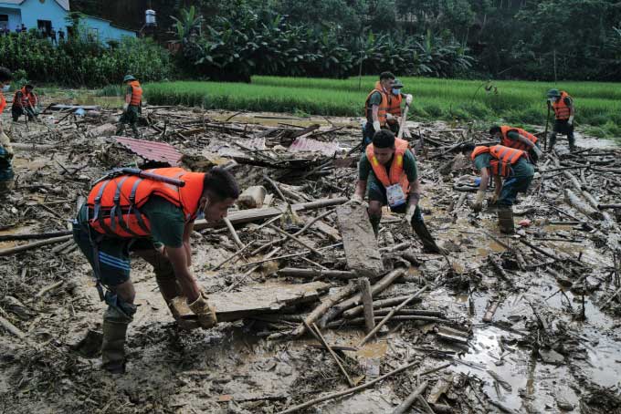 Picture 2 of 5 reasons why flash floods and landslides devastated the northern mountainous region