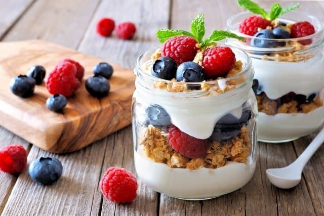 Picture 4 of 6 'discarded' foods that are suitable for skin care