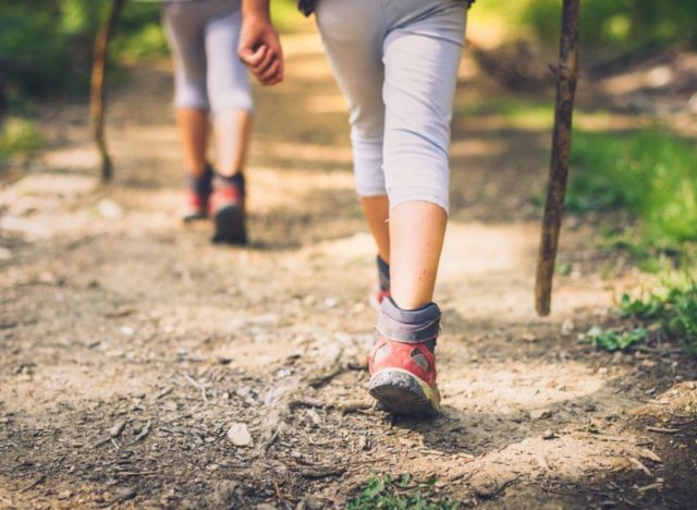 Picture 5 of 6 Walking Techniques That Strengthen Bones Better Than Supplements After 45