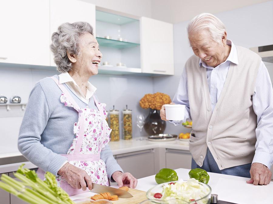 Picture 6 of 7 habits of people who live long