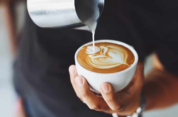 Picture 3 of 7-year long study of 170,000 people: Drinking coffee every day delayed death
