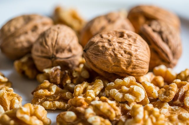 Picture 5 of 8 foods that are good for both your body and mind