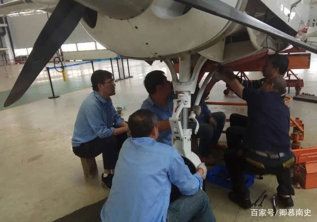 Picture 5 of 9 minutes after takeoff, the plane crashed, killing 160 passengers: Fault in the plug