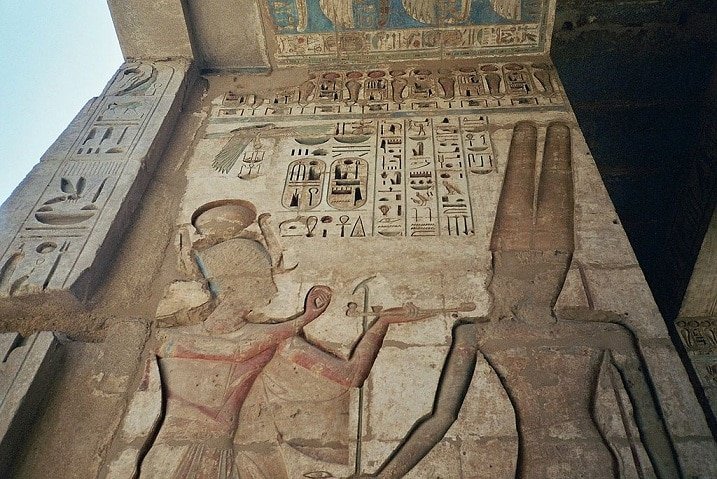 Picture 2 of 9 unbelievable modern lifestyles of ancient Egyptians
