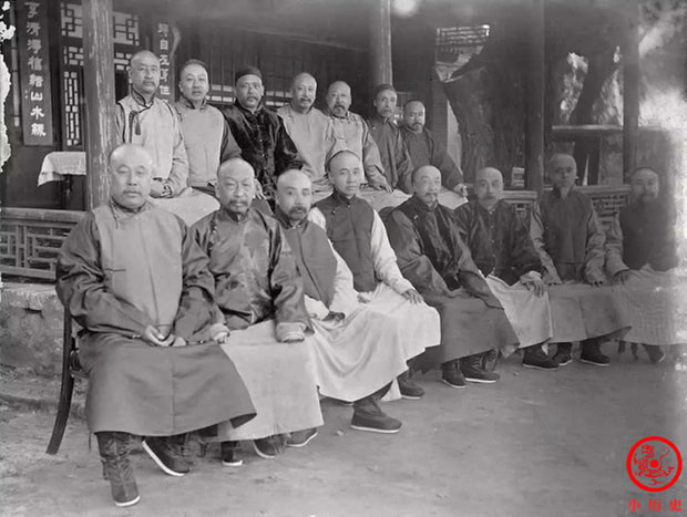 Picture 5 of A series of photos depicting the real appearances of civil and military officials at the end of the Qing Dynasty, very different from those in movies.