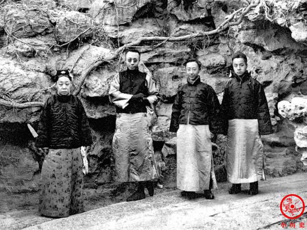 Picture 8 of A series of photos of the imperial harem of Emperor Guangxu of the Qing Dynasty: The empress with a hunched back, the concubines plump.