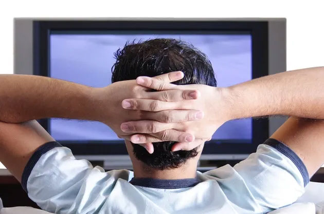 Addiction to TV increases the risk of blood clots, clogging veins Picture 1