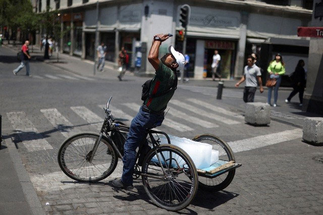 Picture 10 of Admire 'once in a hundred years' solar eclipse photos from many countries