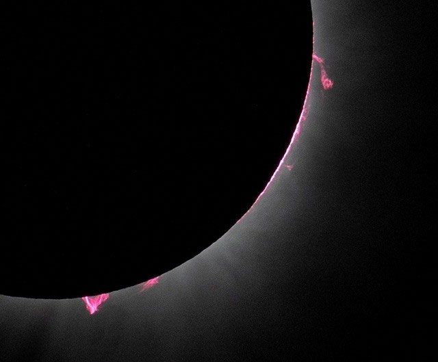 Picture 11 of Admire 'once in a hundred years' solar eclipse photos from many countries