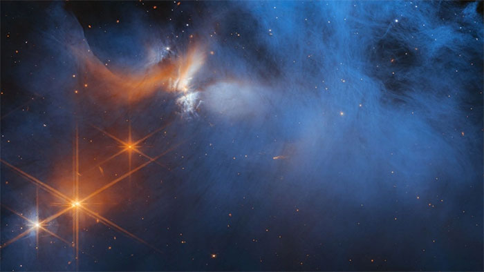 Picture 2 of Admire spectacular images of the universe through the James Webb telescope