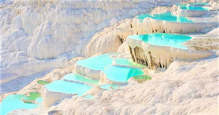 Admire the magnificent natural marvels Picture 3