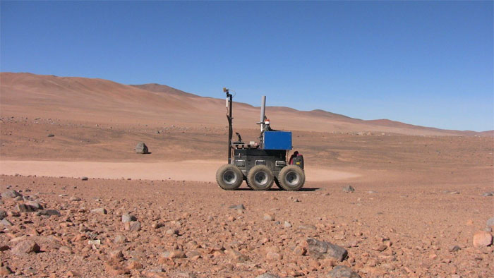 Picture 2 of Ancient comet explosion turned the world's driest desert into glass