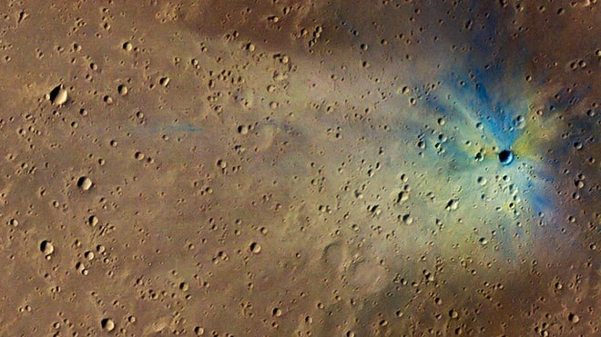 Picture 1 of Artificial intelligence only takes 5 seconds to detect a new crater on Mars