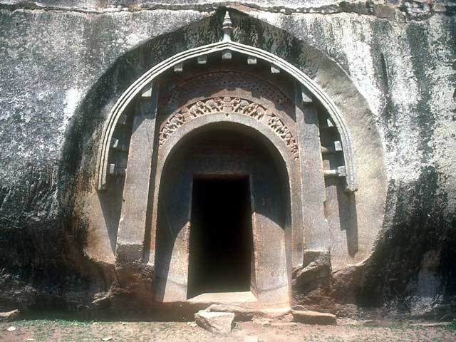 Picture 1 of Barabar Cave: Where an unknown ancient civilization is hidden?
