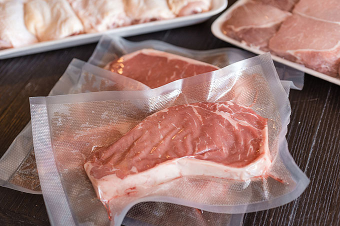 Picture 1 of Be careful with toxins generated from vacuum-sealed food
