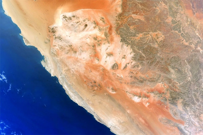 Picture 8 of Beautiful set of photos: Viewing Earth from the International Space Station