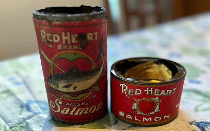 Picture 1 of Canned fish that expired 50 years ago, thought to be just scrap, suddenly became a priceless treasure