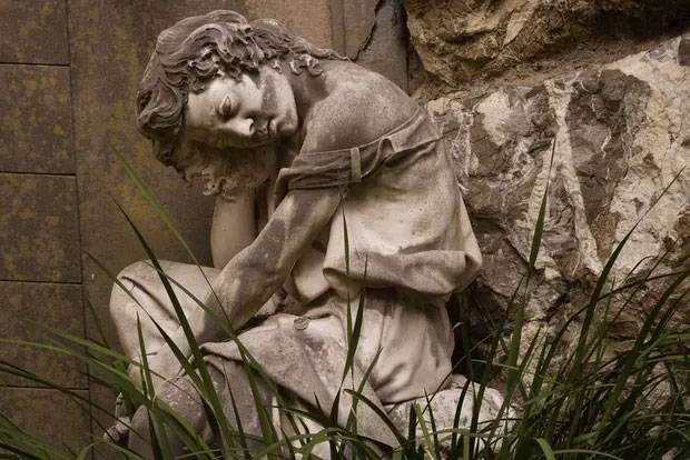 Cemetery in Italy with haunted art architecture, attracting tourists around the world because it is so impressive Picture 11
