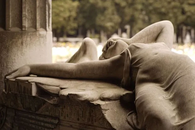 Cemetery in Italy with haunted art architecture, attracting tourists around the world because it is so impressive Picture 12