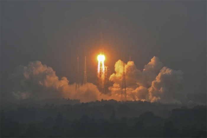 Picture 1 of Chang'e 6 mission and China's ambitions on the Moon