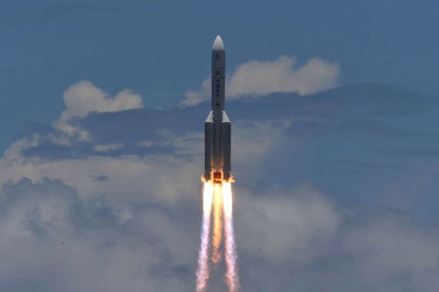 Picture 1 of China makes new materials for spacecraft surfaces