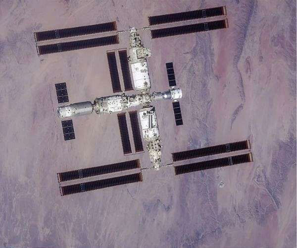 Picture 2 of China sent a new group of astronauts to the Thien Cung space station