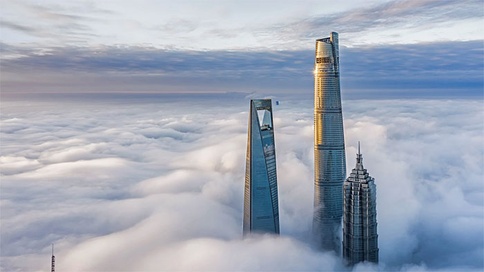 Picture 3 of China spends $14.8 billion to build record-high building but is said to be 'unreal'