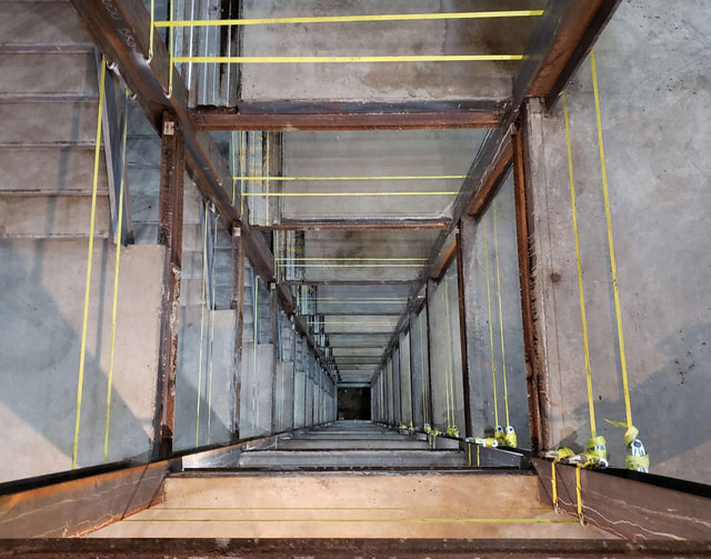 Picture 24 of Close-up of underground survival apartments, where the super-rich swim, watch movies, relax, party, ... waiting for the apocalypse to pass